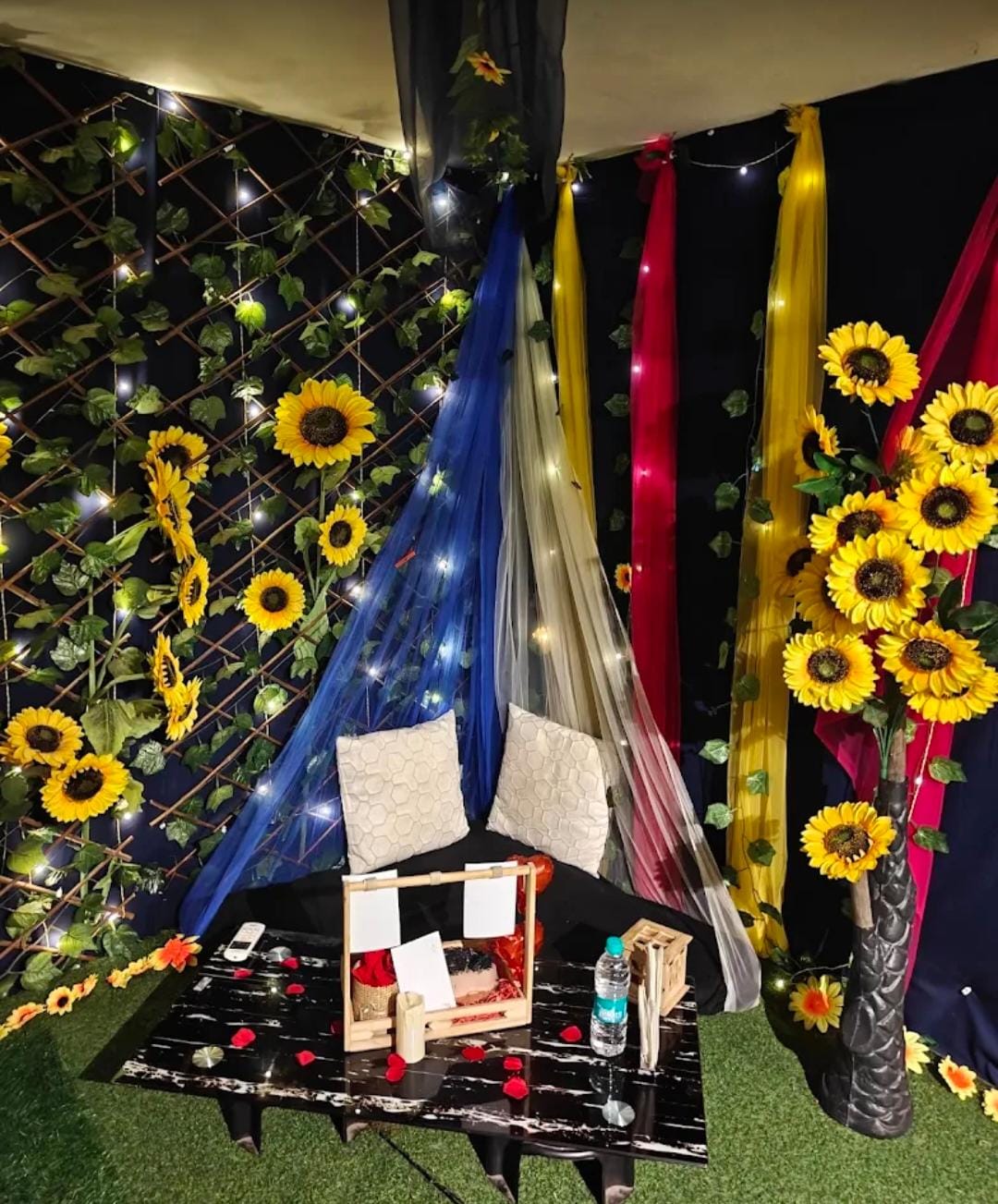 Decor in a Cafe - Book Now